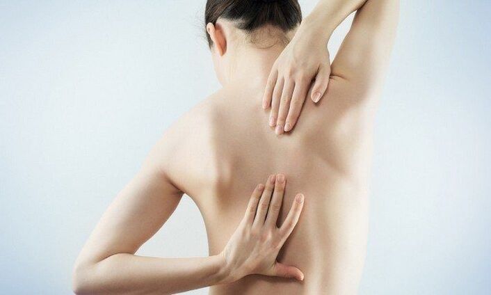 Speziell Symptomer vun Osteochondrosis